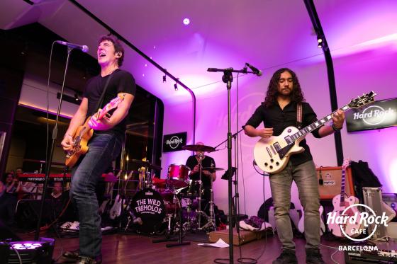 Hard Rock Cafe Barcelona celebra 25 años de rock y filantropía con una fiesta benéfica